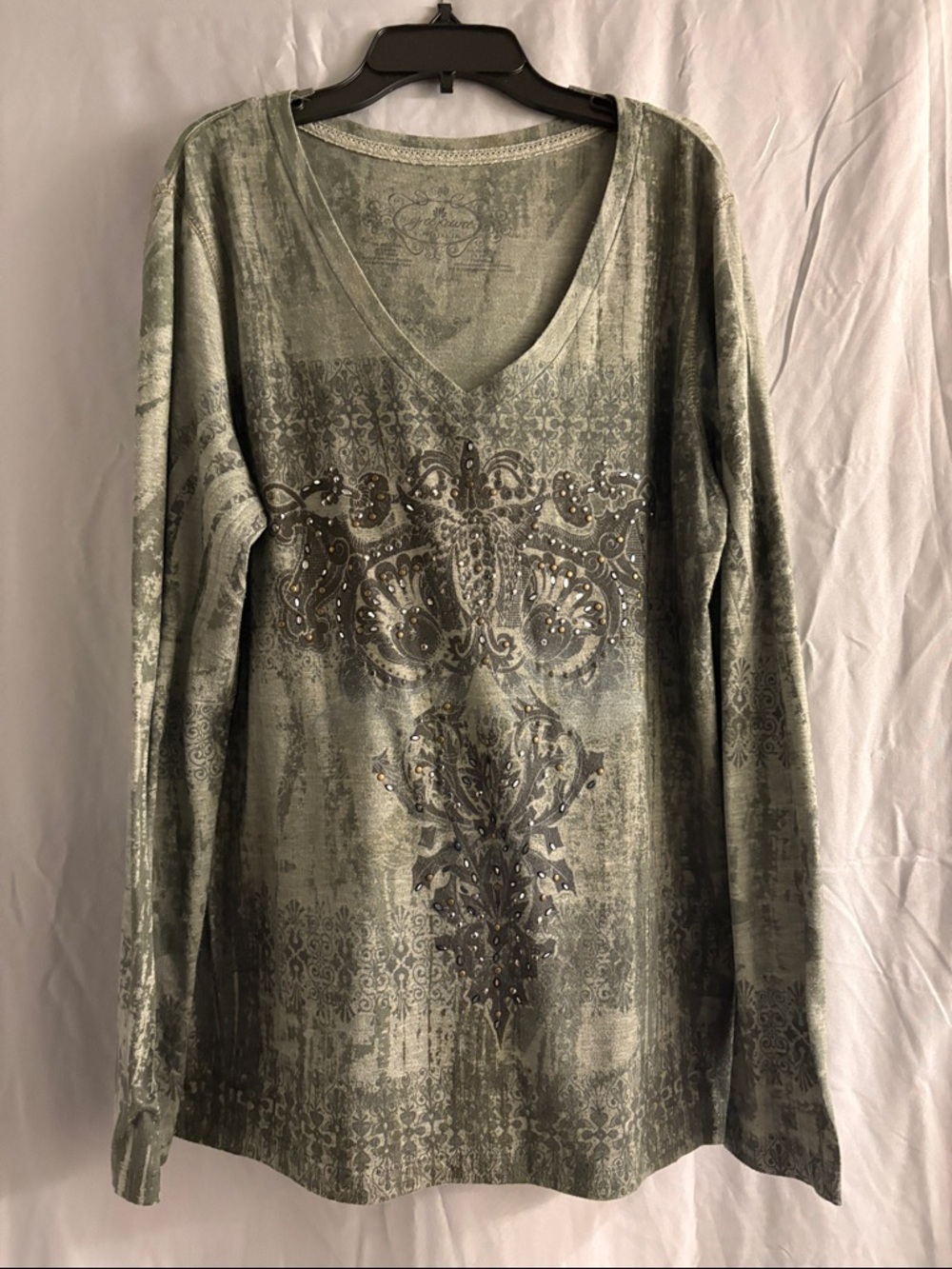 Long Sleeve V-Neck Embellished Women's Top in Olive Green